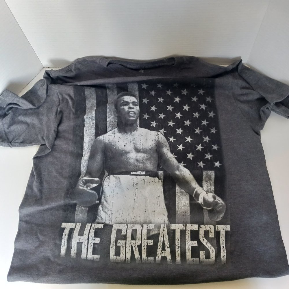 Muhammad Ali tshirt. Grey.